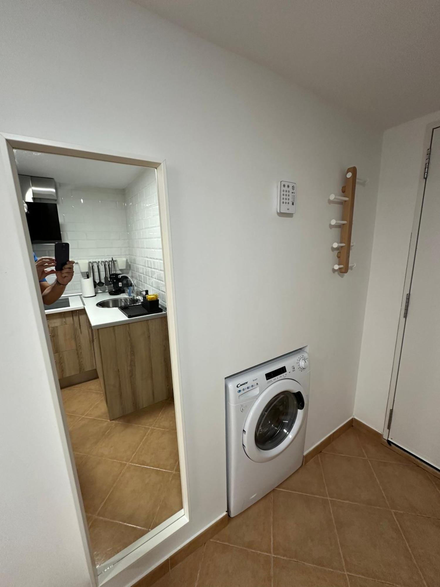 Apartamento Avenida Velazquez Bajo Malaga Bagian luar foto