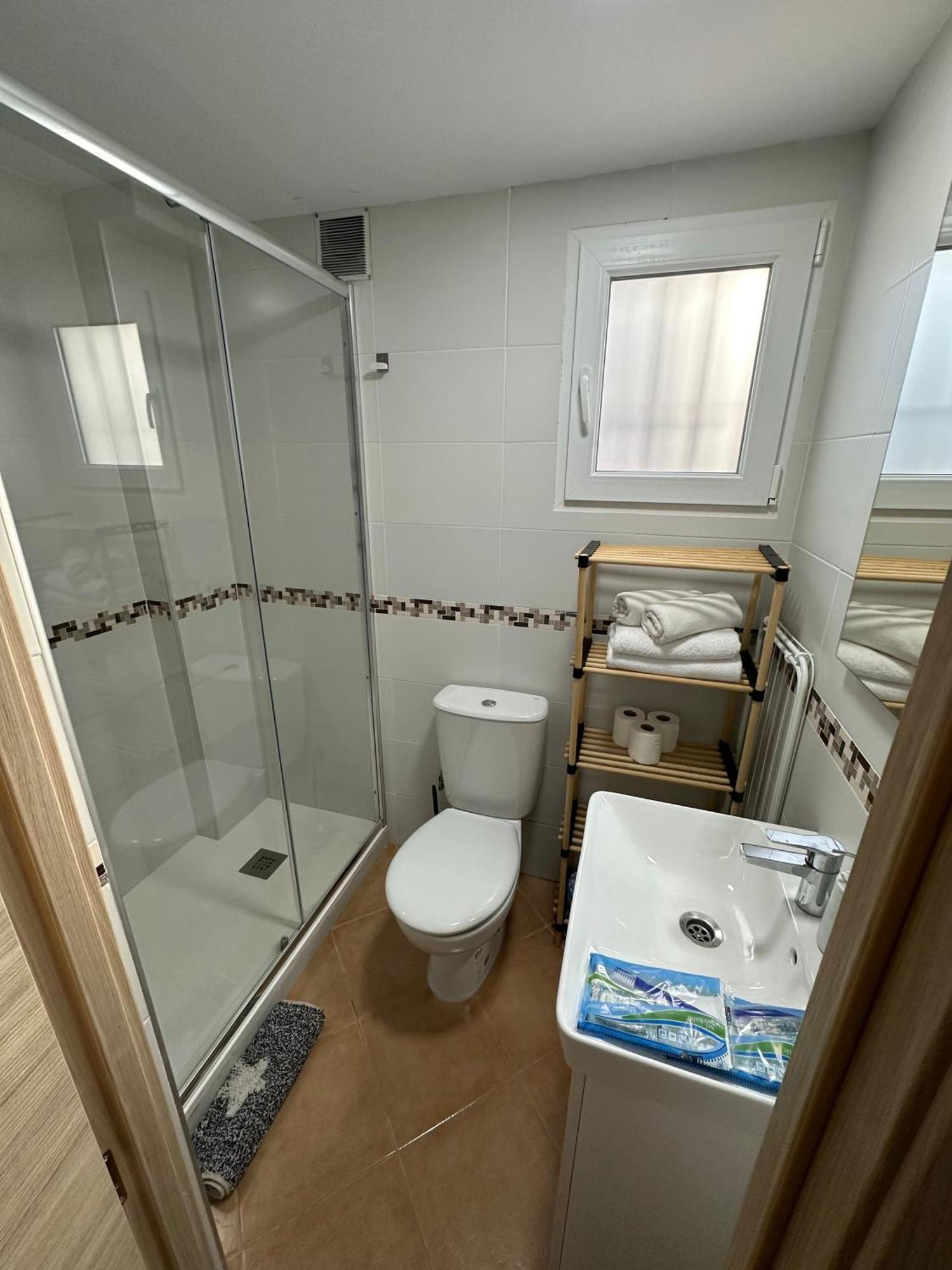 Apartamento Avenida Velazquez Bajo Malaga Bagian luar foto
