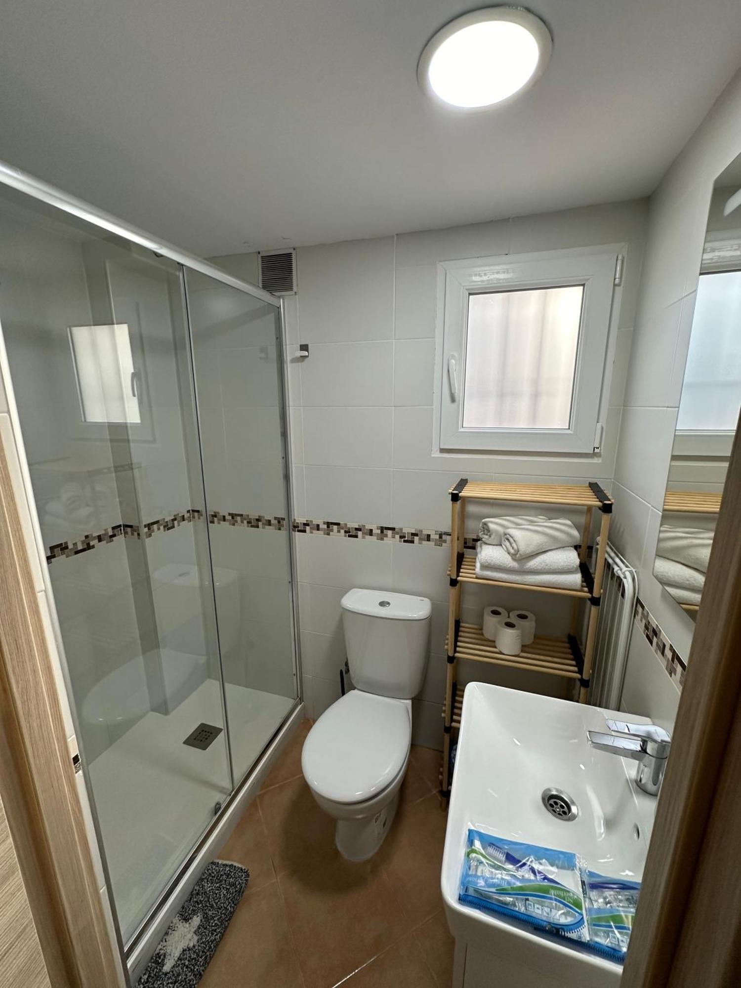 Apartamento Avenida Velazquez Bajo Malaga Bagian luar foto