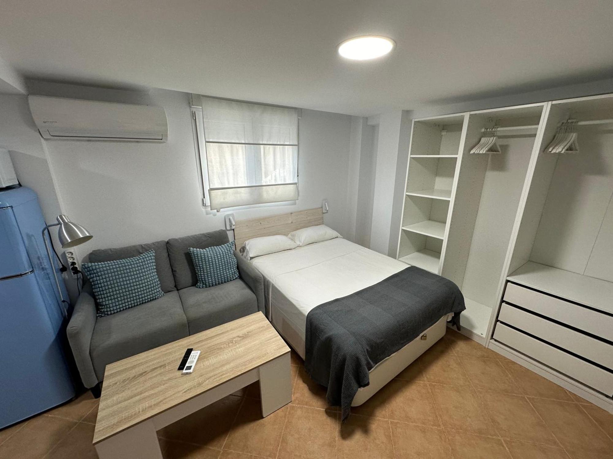 Apartamento Avenida Velazquez Bajo Malaga Bagian luar foto