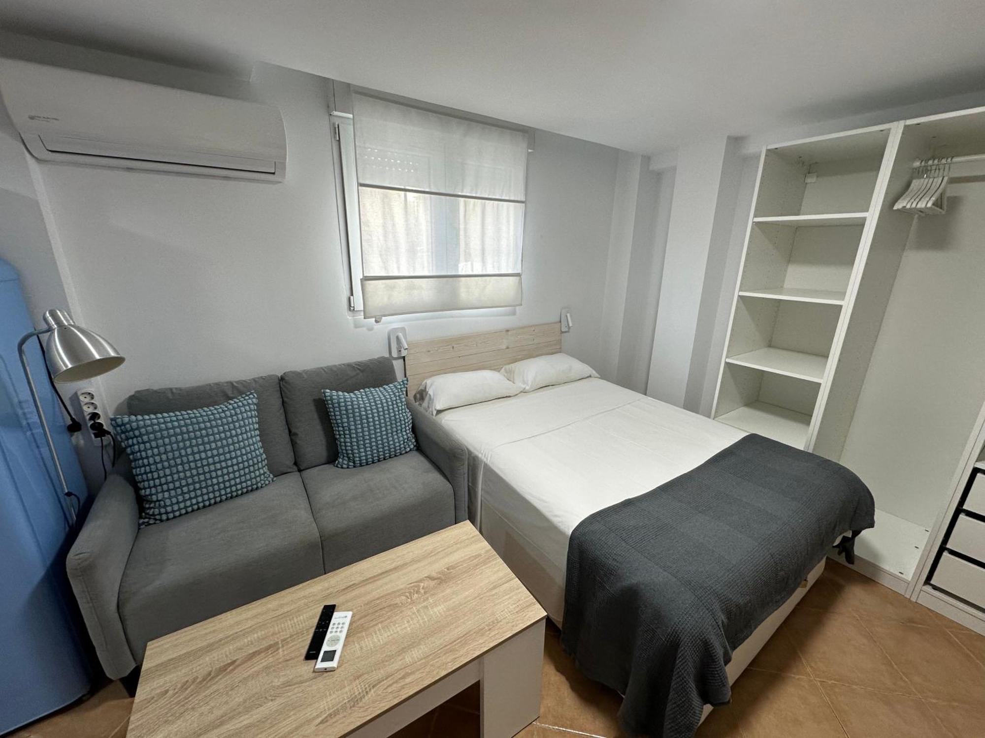 Apartamento Avenida Velazquez Bajo Malaga Bagian luar foto